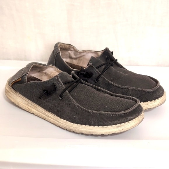Hey Dude Wendy Gray Canvas Slip-On Size 8 - Picture 1 of 6